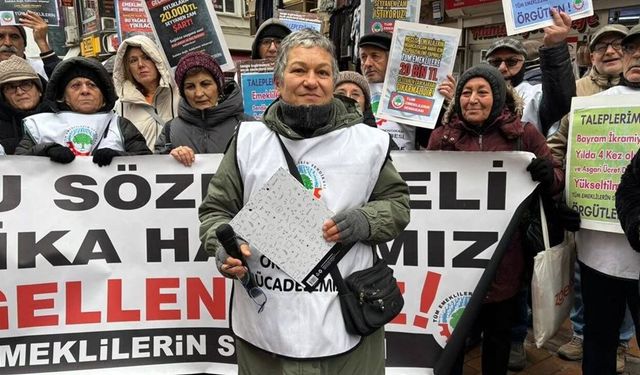 Eskişehir’de emekliler alanlardan seslendi: “Susmuyoruz, korkmuyoruz”