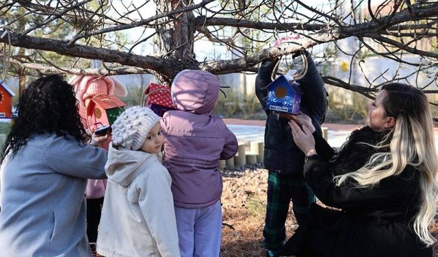 Eskişehir’de minik ellerden anlamlı anma; Kartalkaya yangınında hayatını kaybedenler unutulmadı
