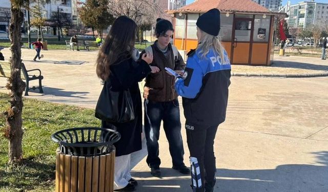 Eskişehir’de polis sahaya indi; Binlerce vatandaşa bire bir bilgilendirme