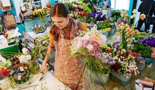 Çiçekçiler uyardı; Son güne kalan istediğini bulamayabilir