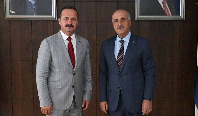 Fuat Geçen’den dikkat çeken açıklama: “Partimize iftira kampanyası yürütülüyor”