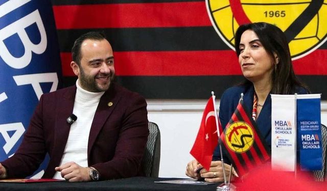 Eskişehirspor'da yeni sponsorluk anlaşması; İmzalar atıldı