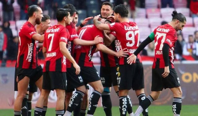 Eskişehirspor’dan tarihi fark; Şampiyonluk yolunda 7 gollü şov