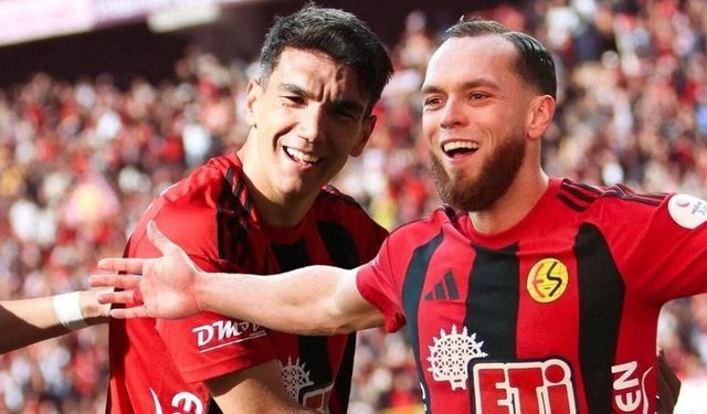 Eskişehirspor'un durdurulamayan ikilisi Bornova savunmasını dağıttı