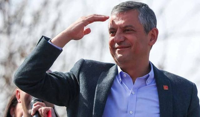 Özgür Özel’den emeklilere bayram mesajı; Eskişehir’de o mektup vatandaşlara ulaştı