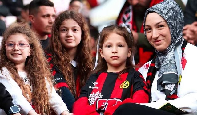 Eskişehirspor play-off öncesi destek kampanyası başlattı