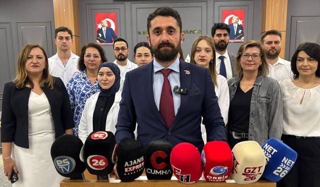 Eskişehir Eczacı Odası Başkanı Mustafa Çelik: “İlaca erişim sorunu yapısal hale geldi”