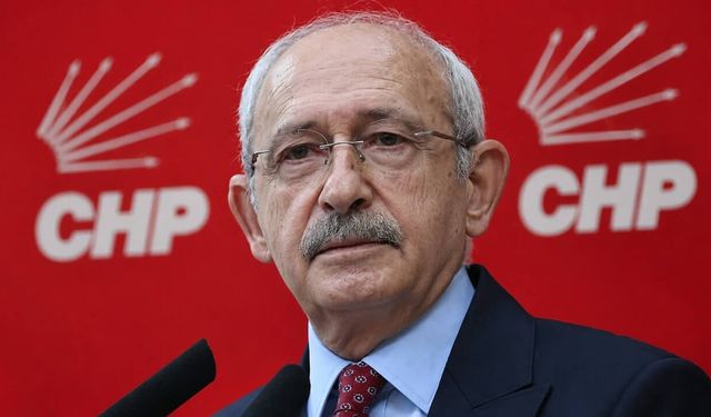 Kemal Kılıçdaroğlu'ndan partililere çağrı: "Şimdi kavga değil, omuz omuza durma vaktidir"