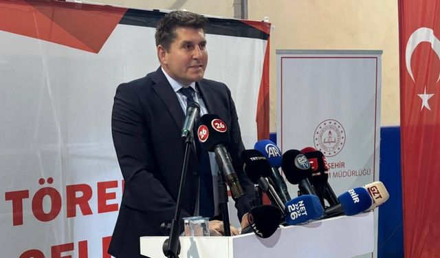 Jeyan Heper: "Babamın adı artık Eskişehir'in çocuklarına emanet"