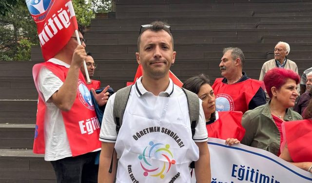 Mahmut Yalınkılıç'tan çağrı: "Öğretmenler işsizliğe mahkum ediliyor"