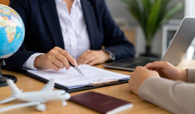 Ticaret Bakanlığı'ndan 6 vize aracılık firmasına durdurma kararı