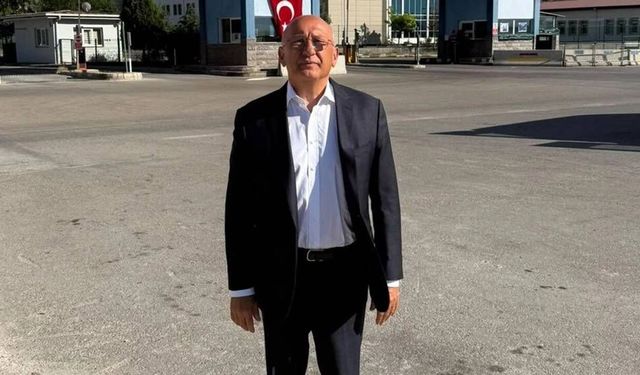 Utku Çakırözer Sincan Cezaevi'ni ziyaret etti: "Bir an önce tahliye edilsinler"