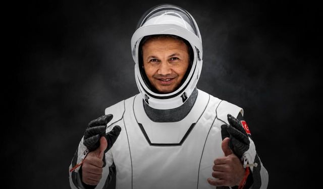 Türkiye'nin ilk astronotu Alper Gezeravcı artık general