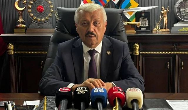 Adnan Karamanlı Türkiye Esnaf ve Sanatkarları Konfederasyonu seçiminde kimi destekleyeceğini açıkladı