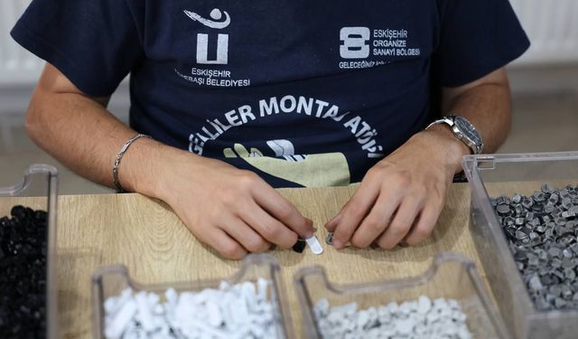 Eskişehir’de montaj atölyeleri 73 kişiye istihdam sağladı