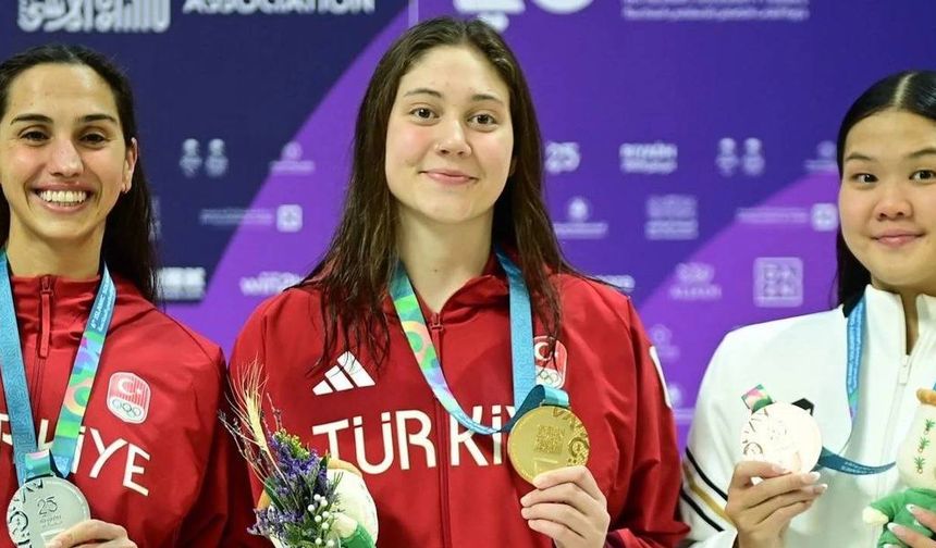 Eskişehirli yüzücü Sudem Denizli altın madalyanın sahibi oldu