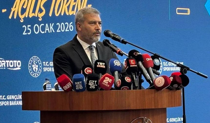 Anadolu Üniversitesi Rektörü Yusuf Adıgüzel: "Yunus Emre Spor Salonu büyük bir kazanım"