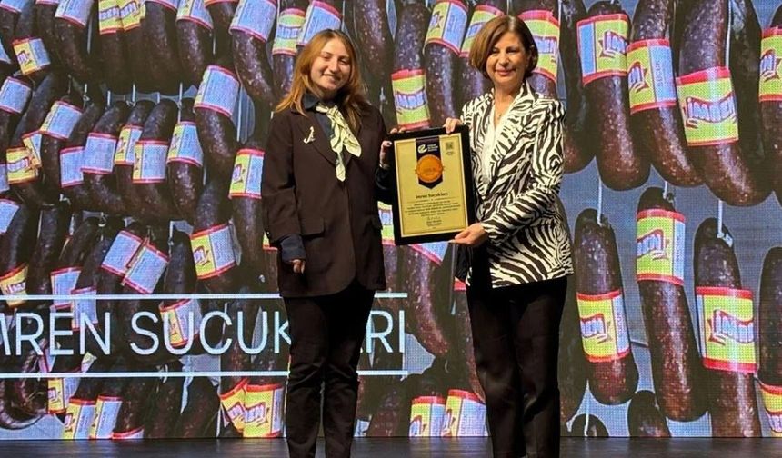 Eskişehir Büyükşehir Belediyesi’nden kente iz bırakan esnafa “Tarih Etiketi”