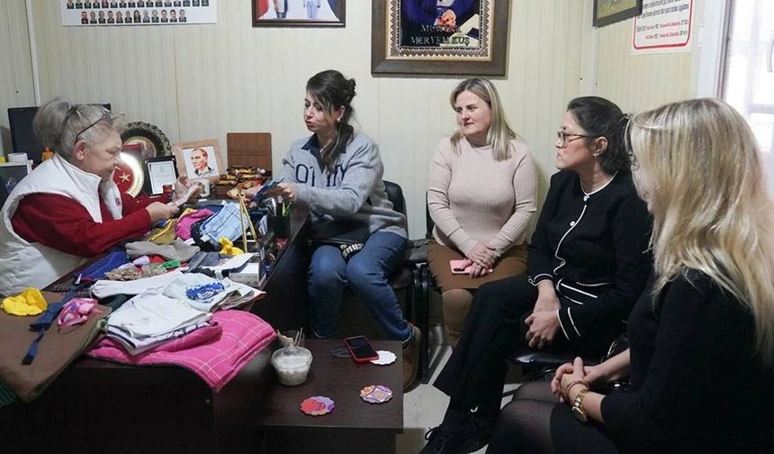 Eskişehir'de atık tekstiller çocuklar için 720 ürüne dönüştürüldü