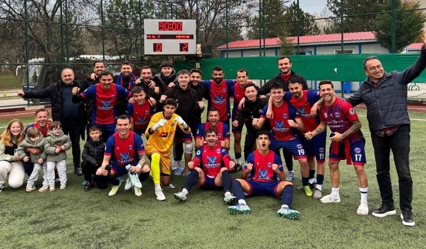 Eskişehir Demirspor, Süper Amatör Lig’de şampiyonluğunu ilan ederek BAL’a yükseldi