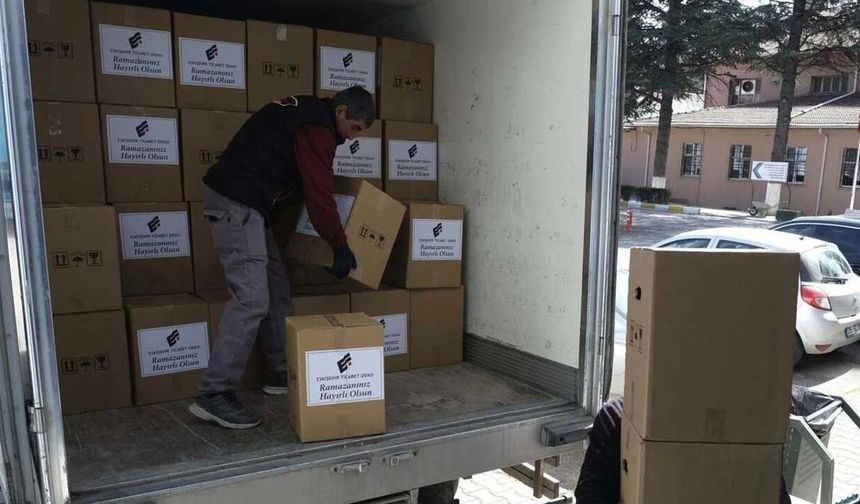 Eskişehirde Ramazan bereketi paylaşıldı; Ticaret odasından yardım eli uzandı