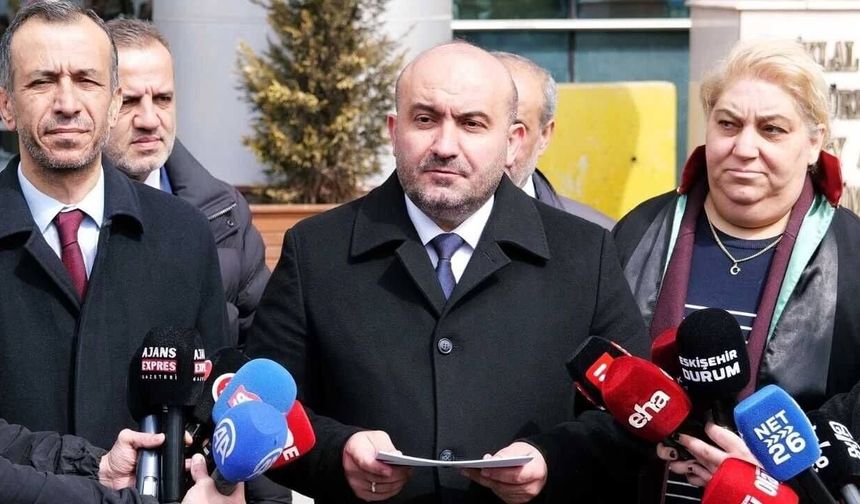 AK Parti’den ESKİ hakkında suç duyurusu: "Resmi belgede sahtecilik yapıldı"