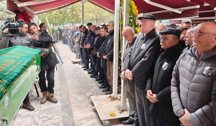 Sinem Dedetaş’ın babası İbrahim Serhan Eskişehir’de toprağa verildi