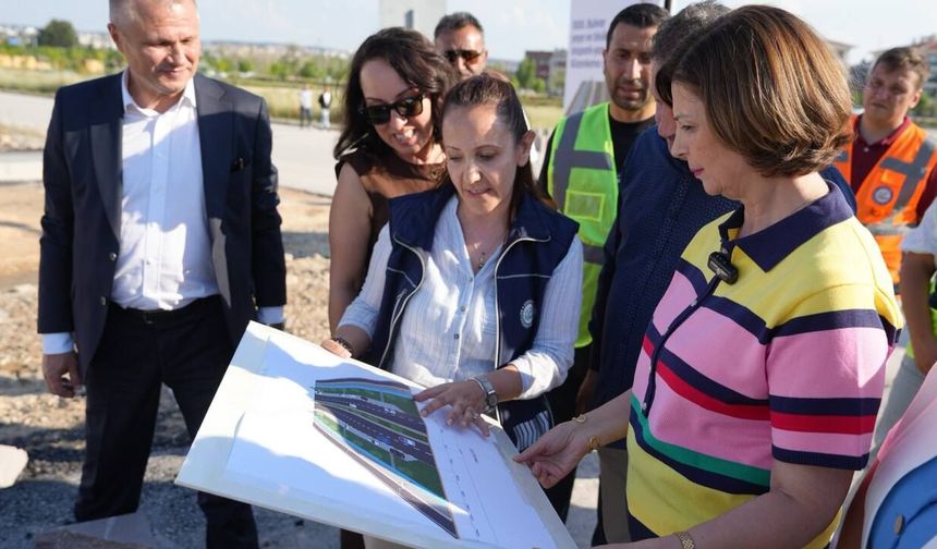Ayşe Ünlüce yol çalışmalarını inceledi