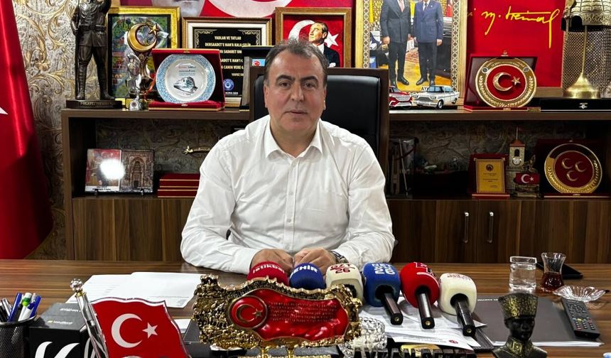 Ayhan Sezer'den dikkat çeken çıkış: "Şehir sıkıştı"