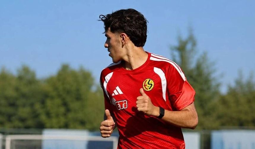Eskişehirspor Belçika'dan genç savunmacı transfer ediyor