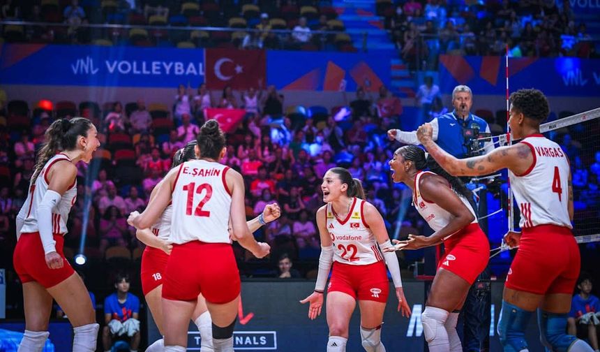 Filenin Sultanları Kanada engelini geçerek yarı finale yükseldi