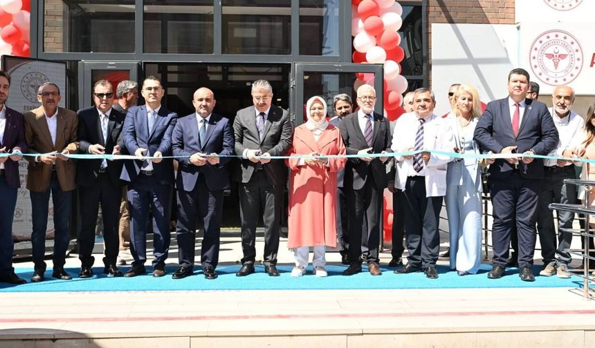 Eskişehir’de sağlık hizmetlerine yeni merkez geldi: Üç hizmet bir arada