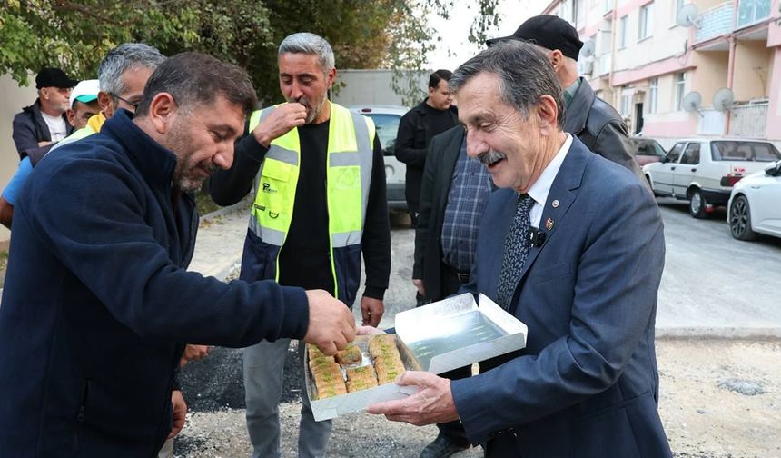 Ahmet Ataç Yeni Mahalle’de vatandaşlarla buluştu: Dört mahallede çalışmalar sürüyor