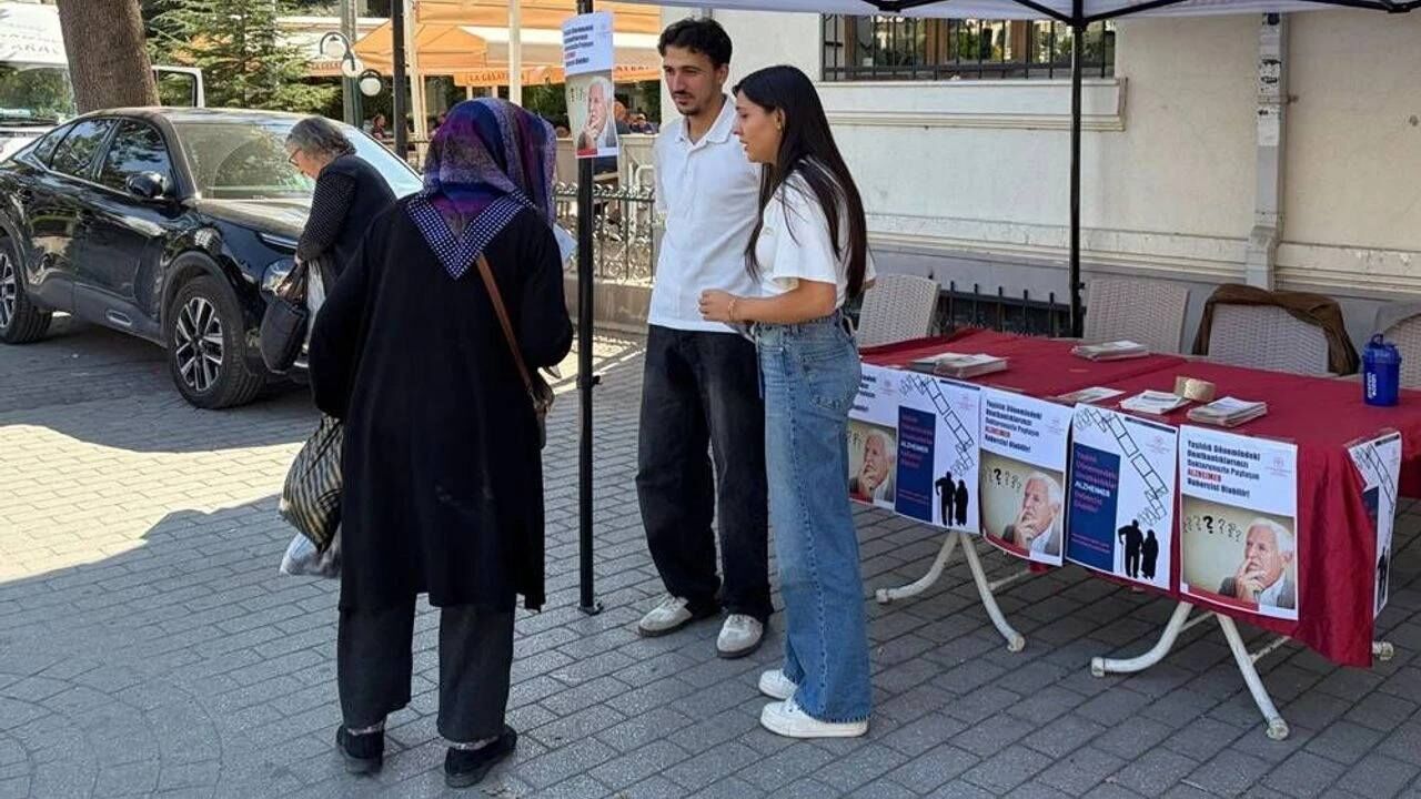 Eskişehir’de Alzheimer için farkındalık çalışması; Erken tanının önemi anlatıldı